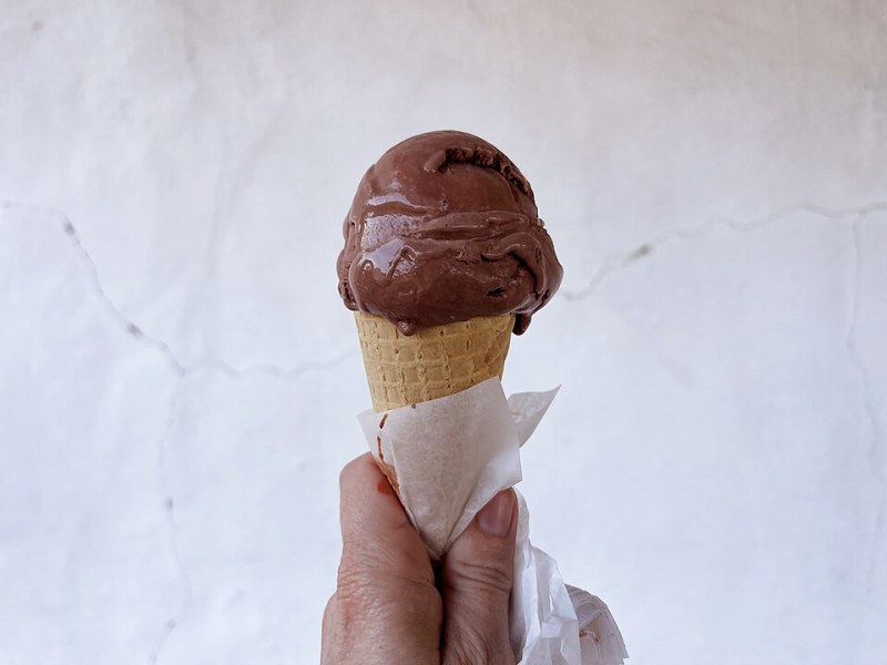 CHOCOLATE ICE CREAM